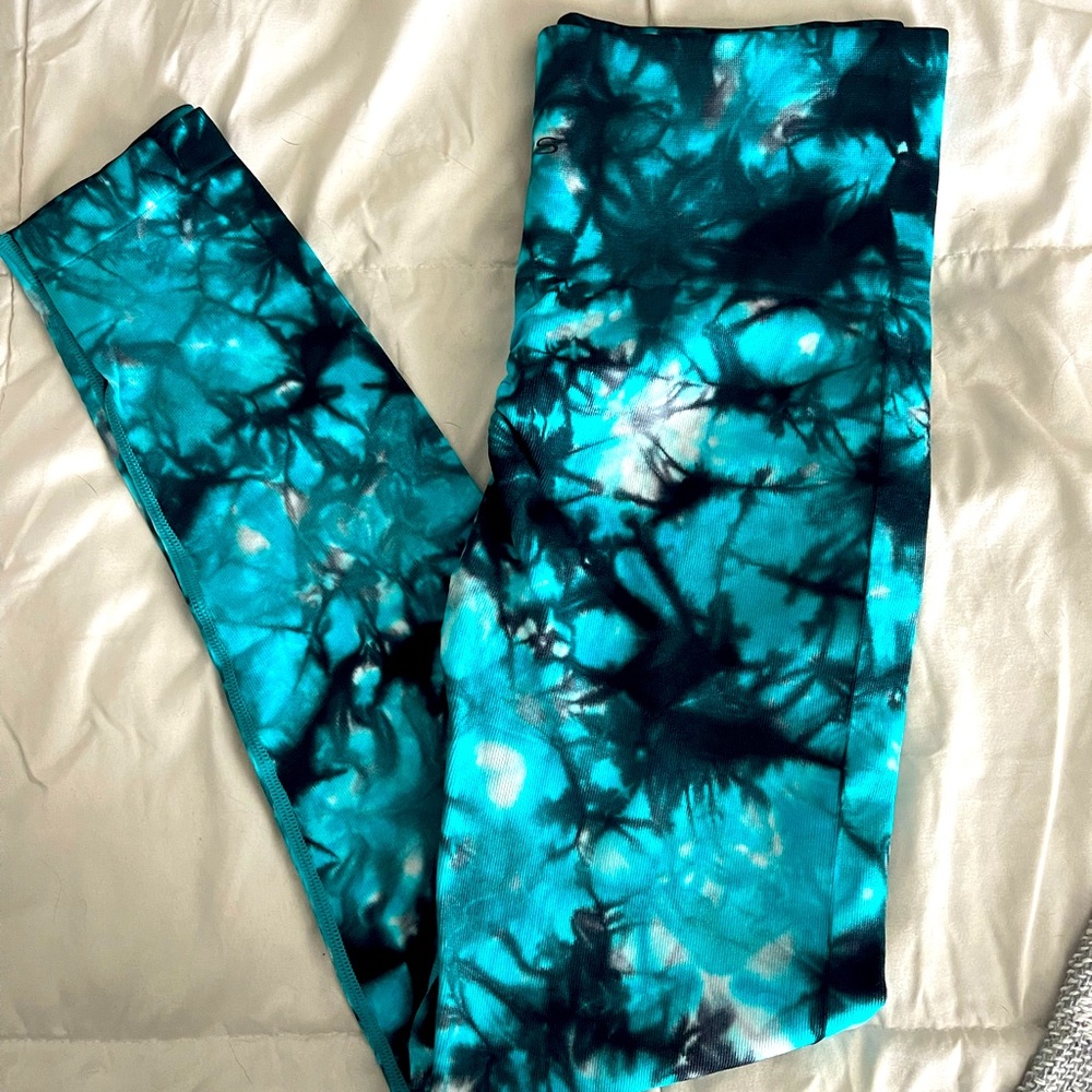 CRVS aka CNC Apparel Leggings